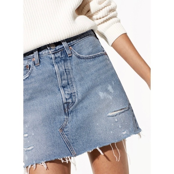 LEVI’S | Deconstructed Denim Mini Skirt Aritzia 30 - Picture 1 of 9